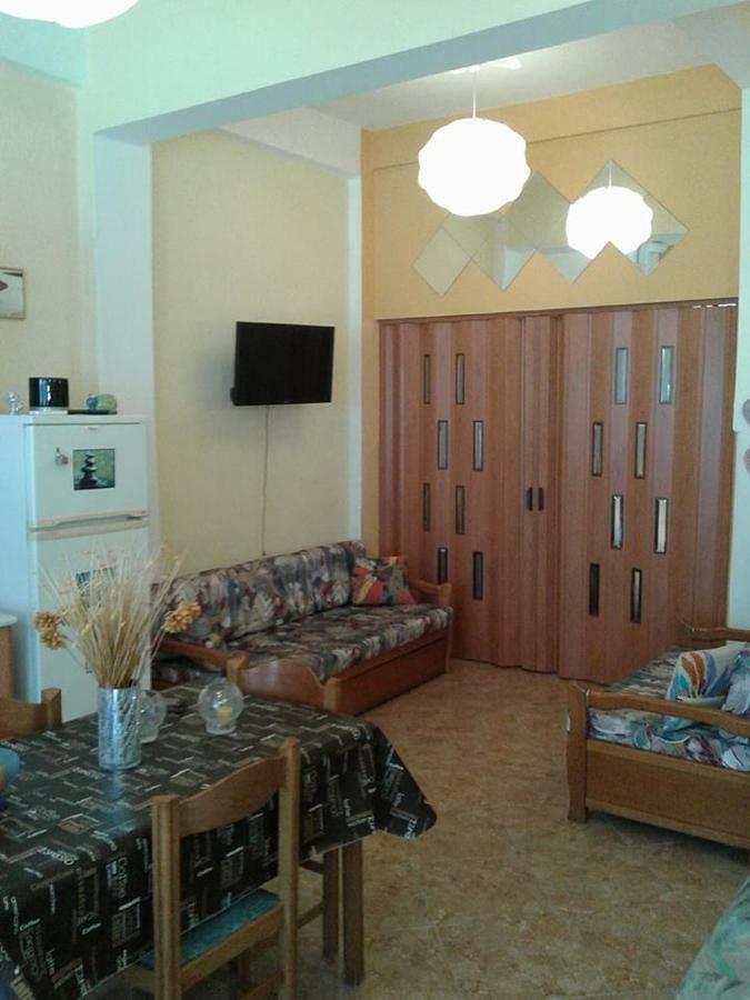 Gatos Apartment Skála Marión エクステリア 写真